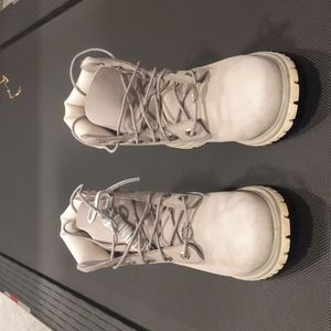 Women's grey timberland boots